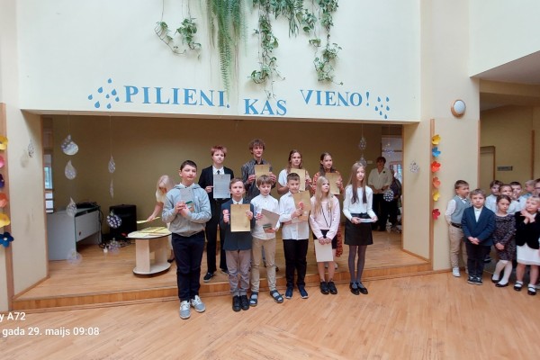 https://photos.app.goo.gl/zvkJxitDQqsH8VC96
